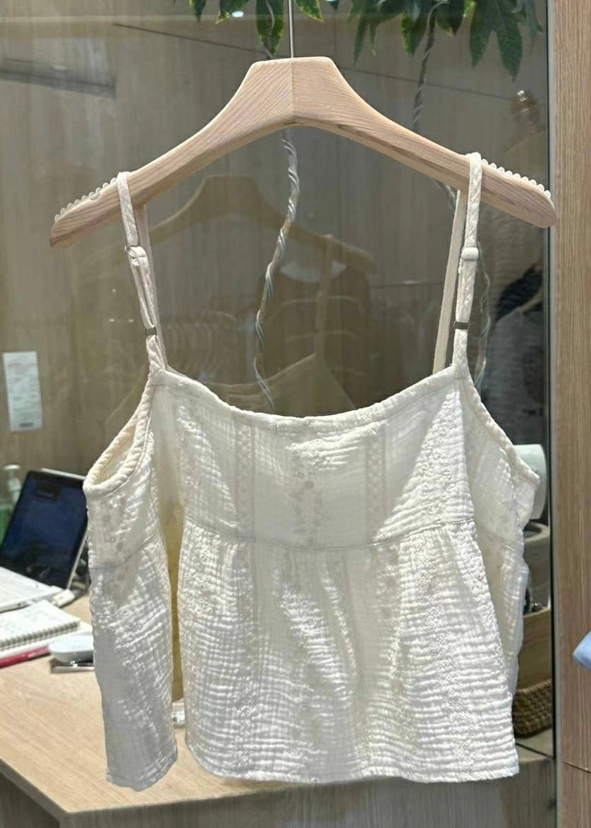 nina vest