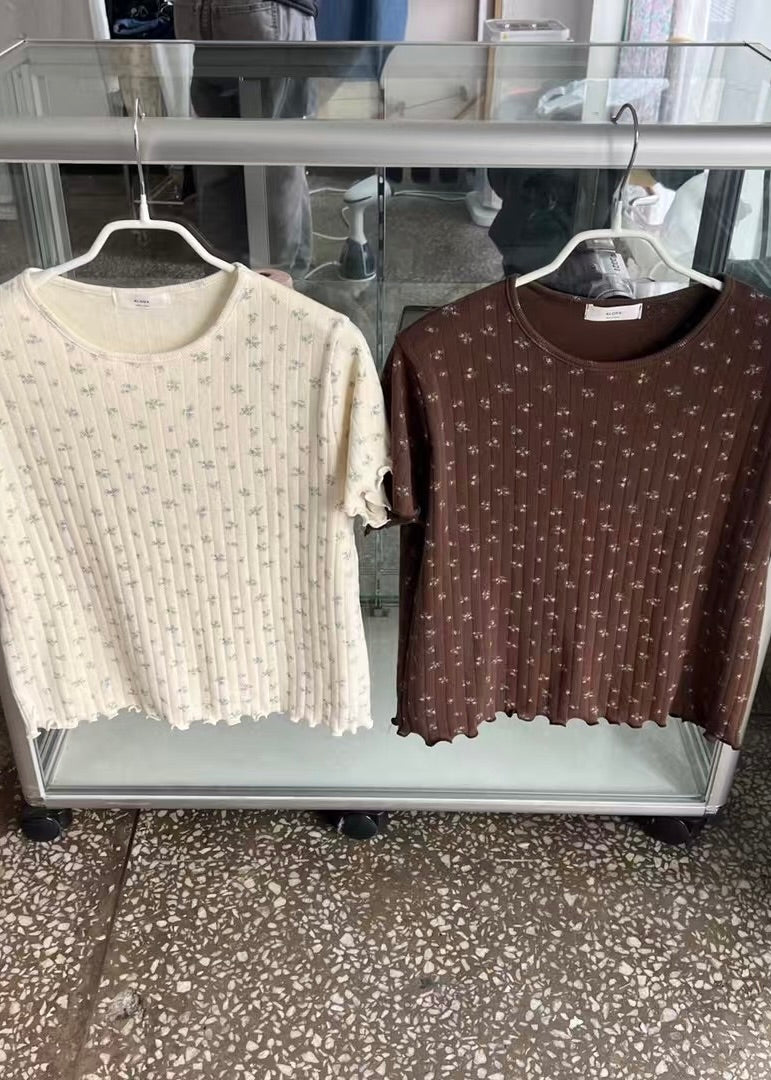 brownie tee 🎀kira picks