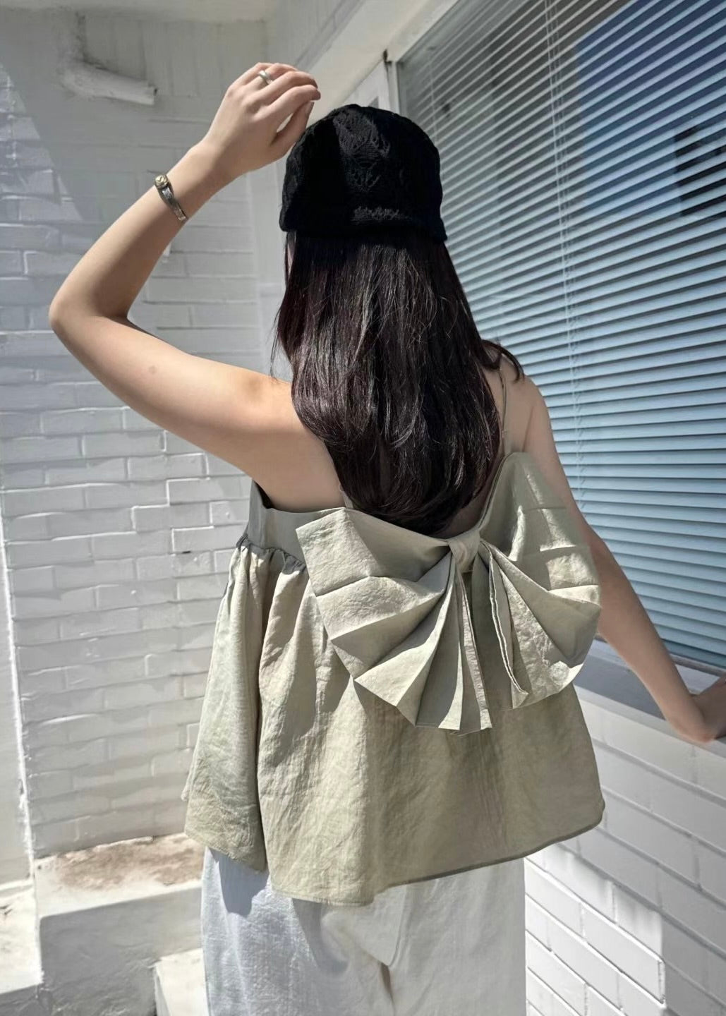 croissant vest 🫚 heily picks