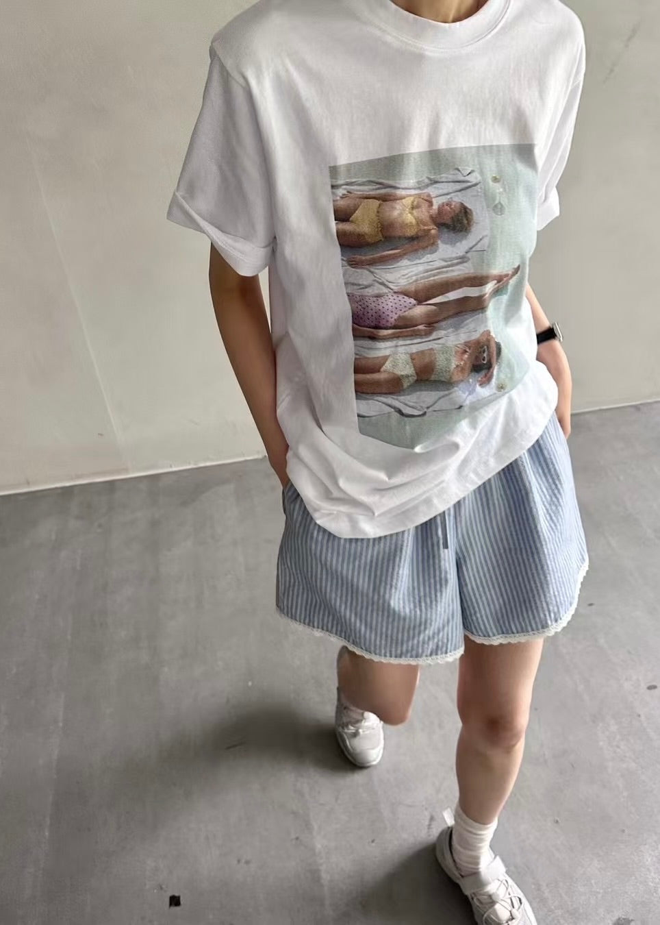 sunbath tee