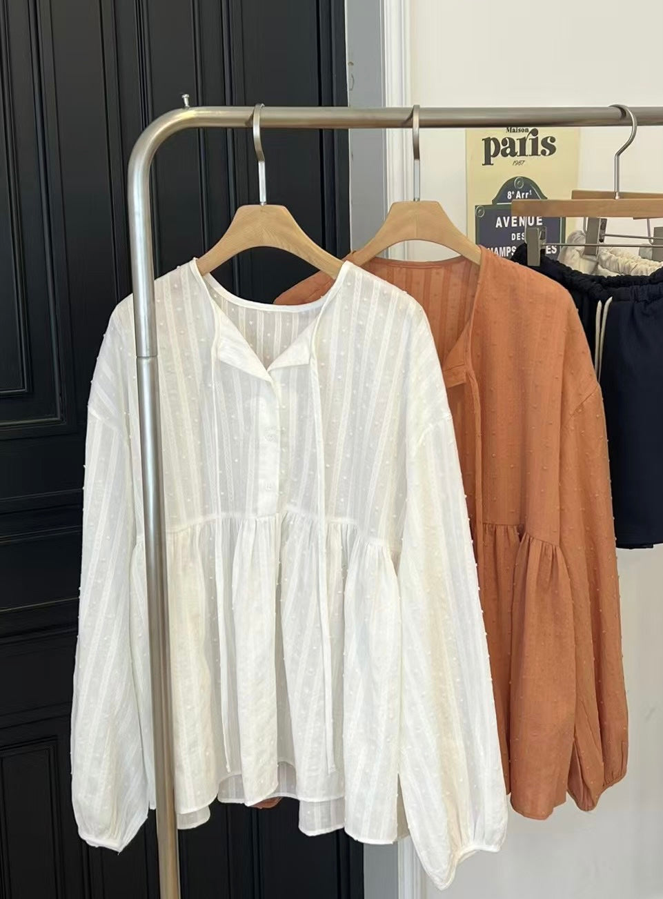 khloe top (must buy!)