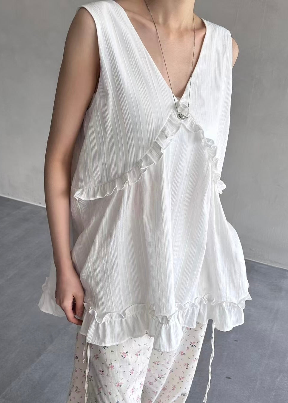 serena vest