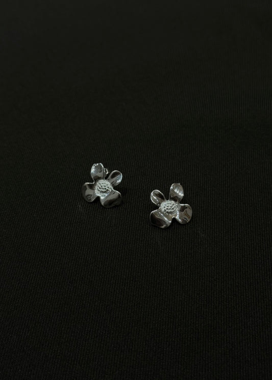 ౪ kr earring:4