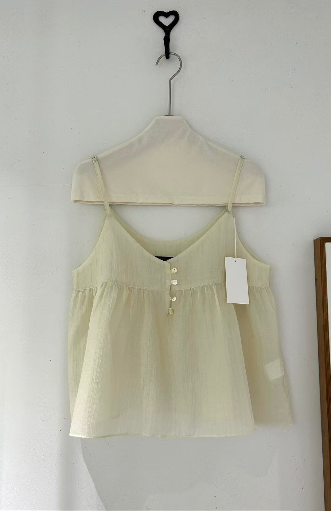 nori vest ๐
kira picks