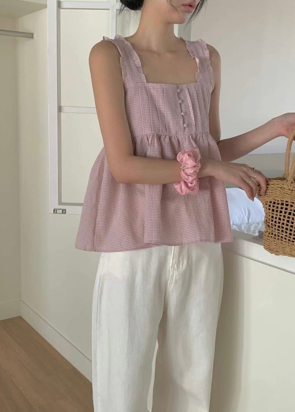 mai vest