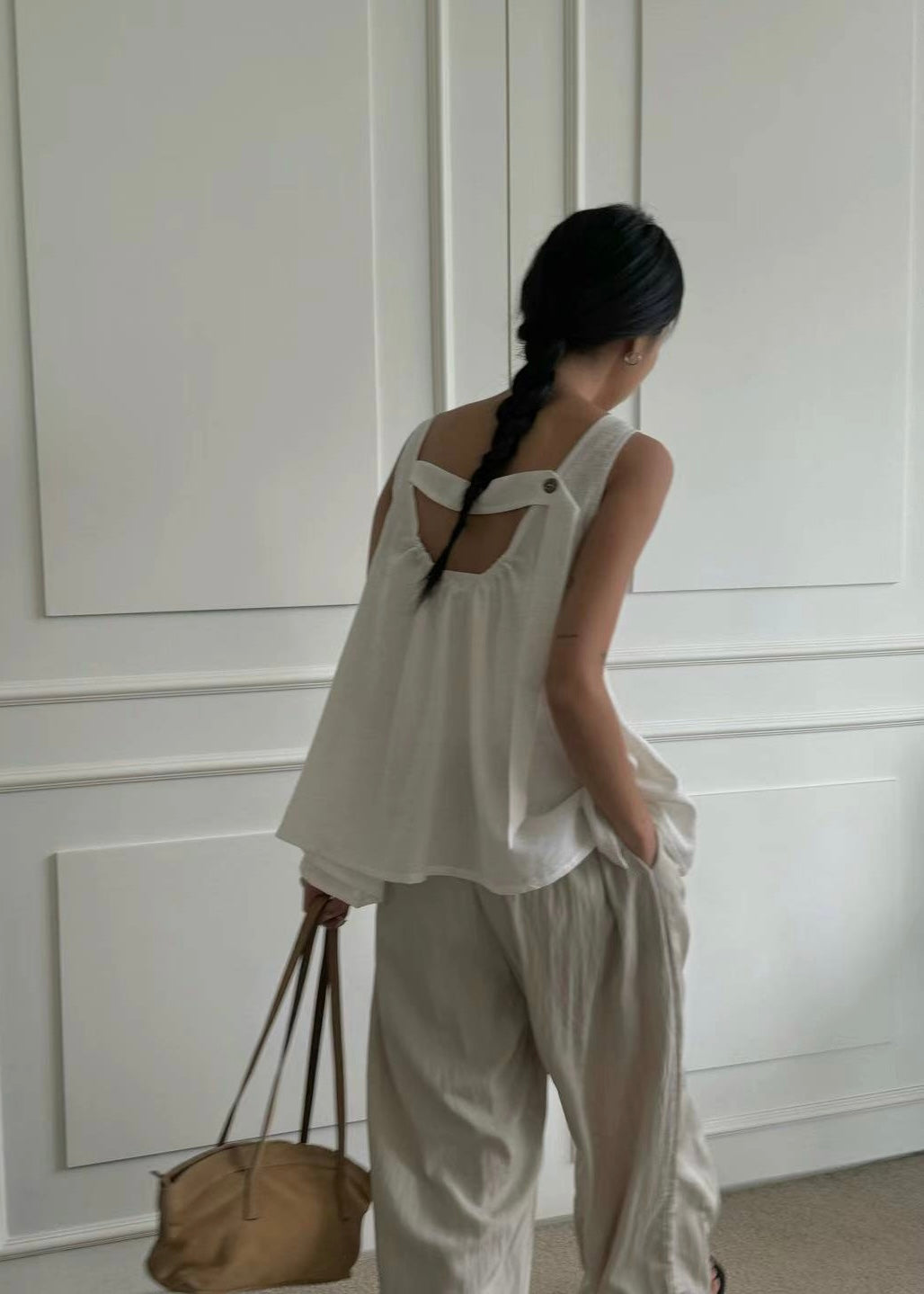 lia vest