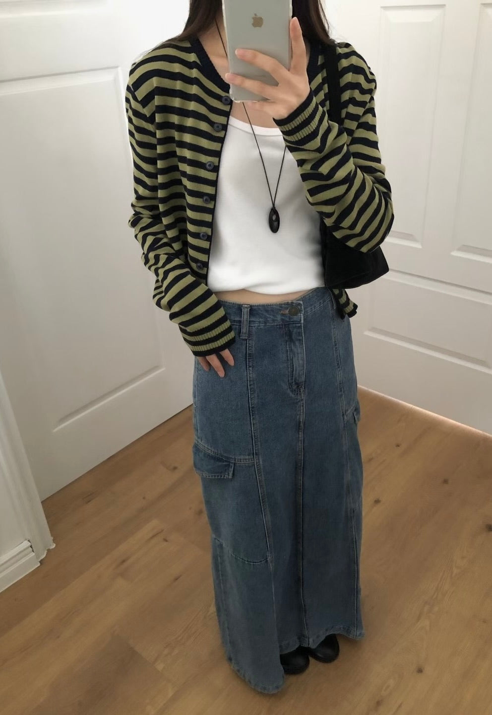afra outer