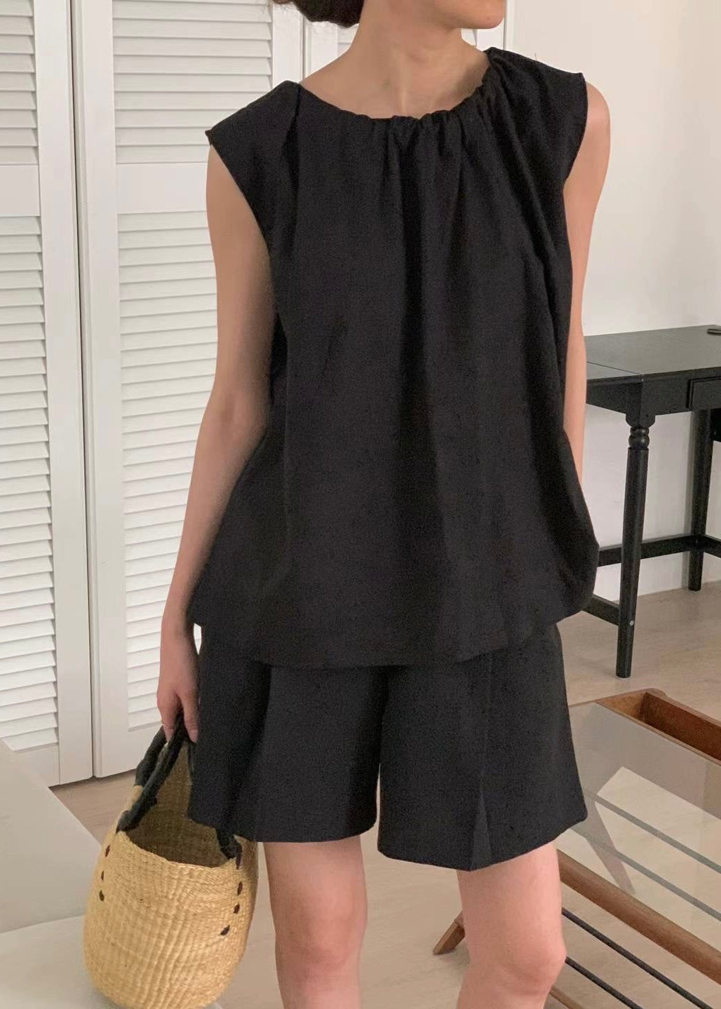 hilary vest