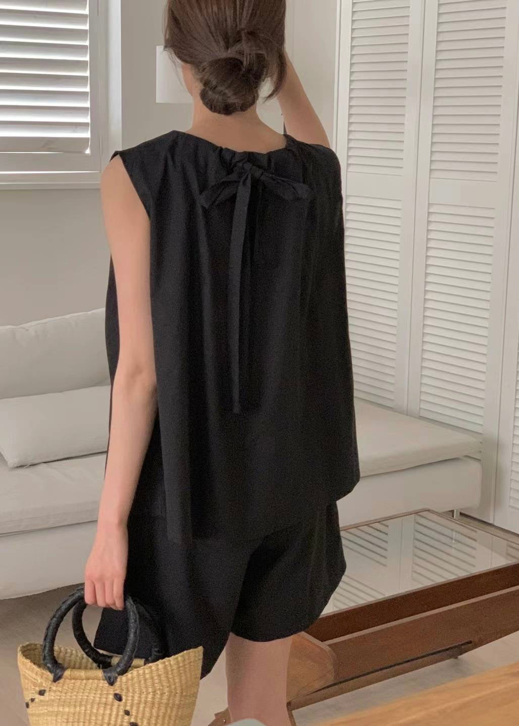 hilary vest