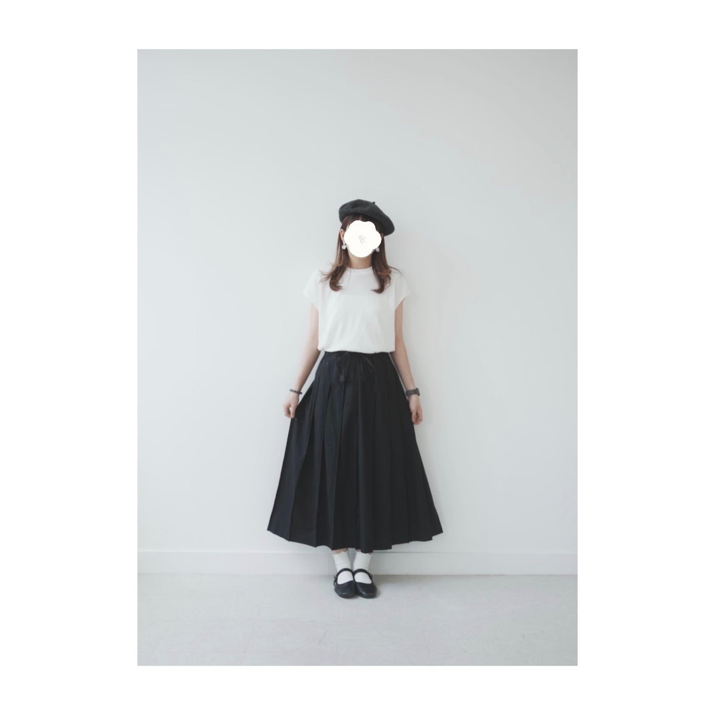 must buyの french sleeve top
