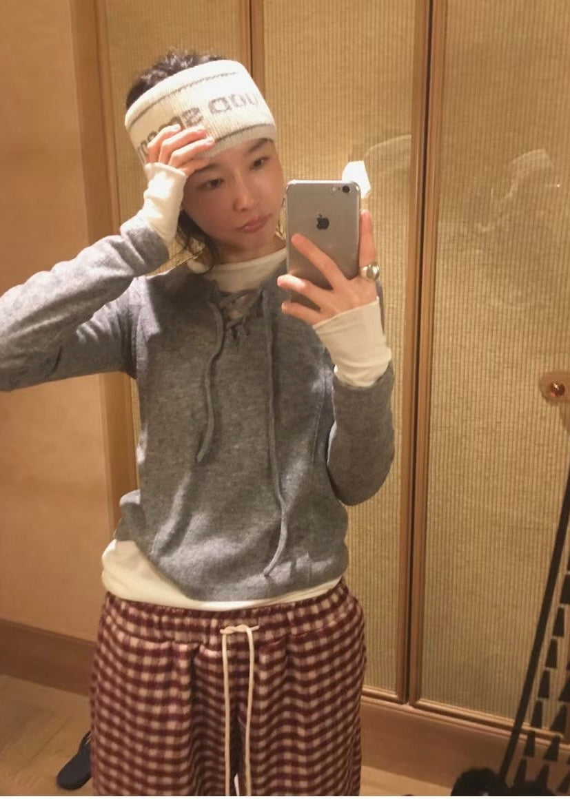 sylvia tee (must buy!)