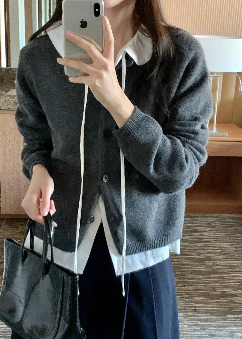 lara blouse 🧄come back!