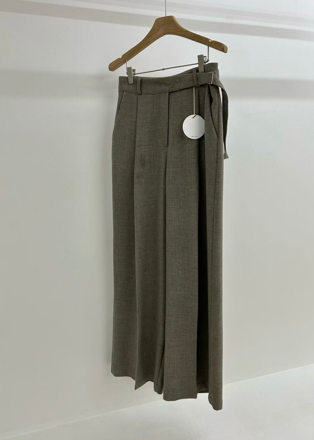 danis pants 必買の西褲!🦆