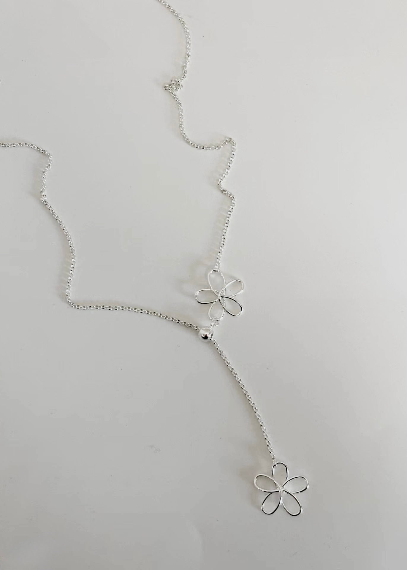 necklace : 32