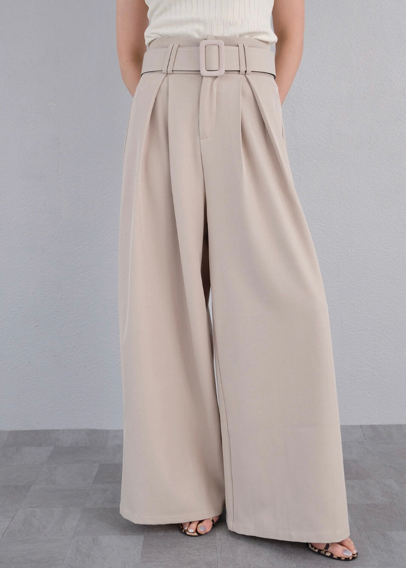 regina pants