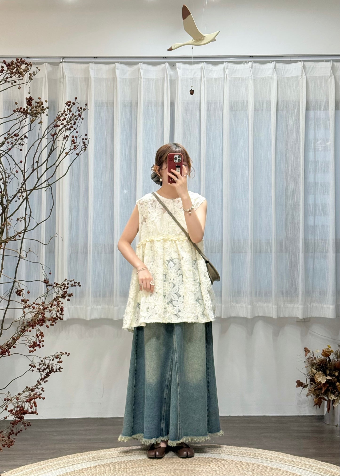 flora vest