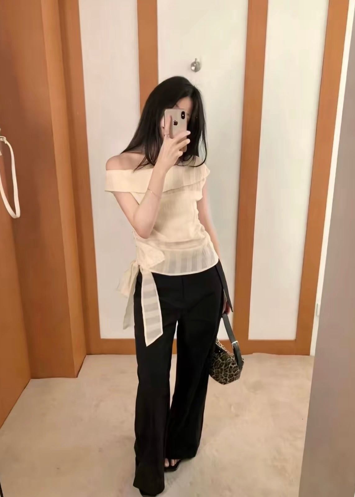 chloe top (must buy!!)