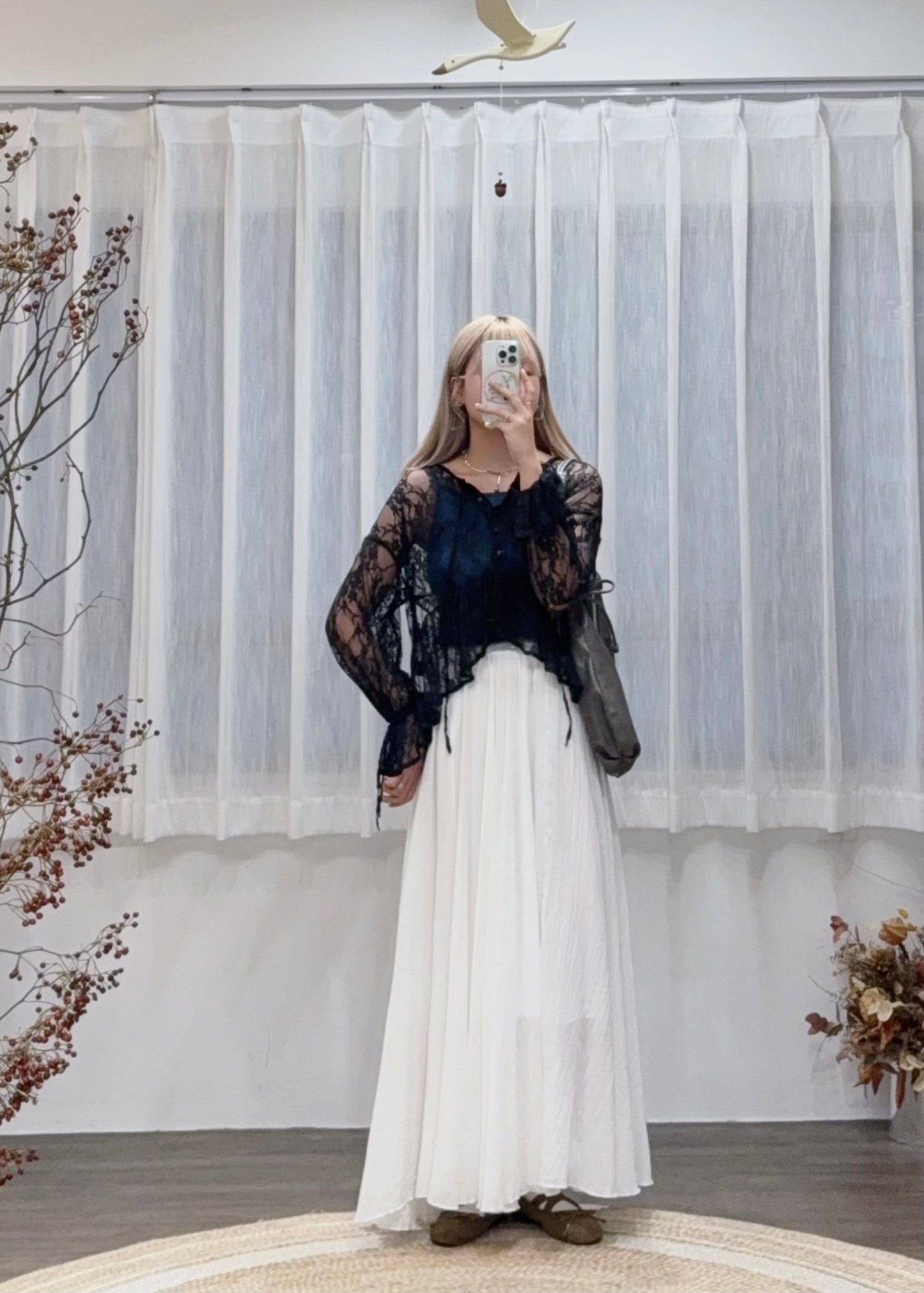 gloria outer