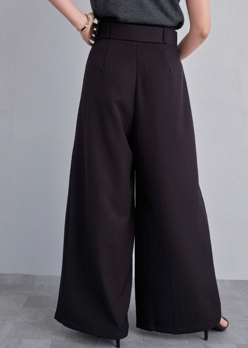 regina pants
