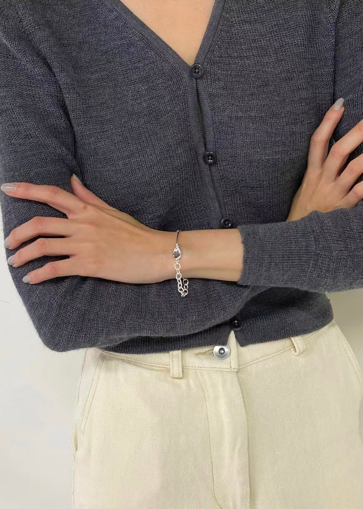 bracelet : 19