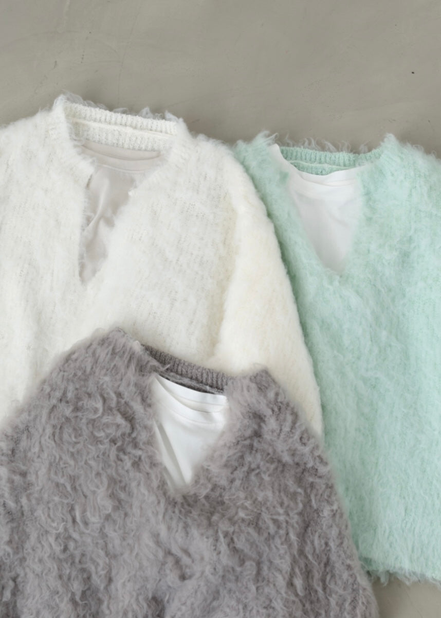 moji sweater (must buy!)