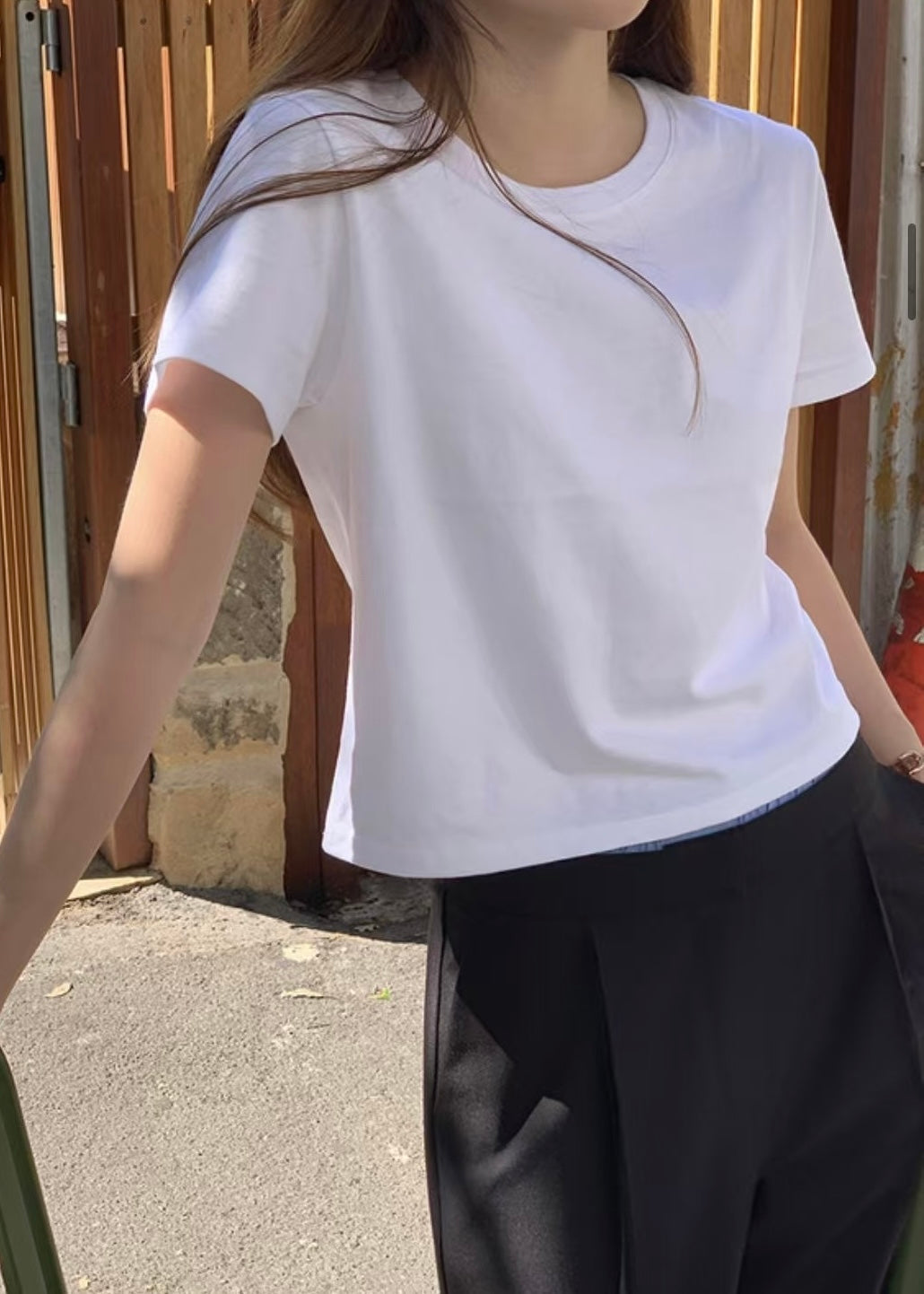 toni tee