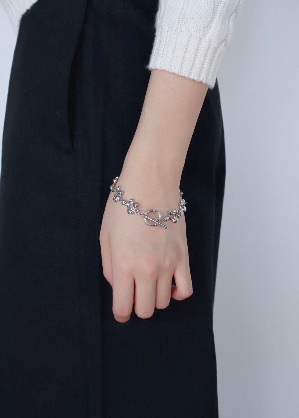 bracelet : 17