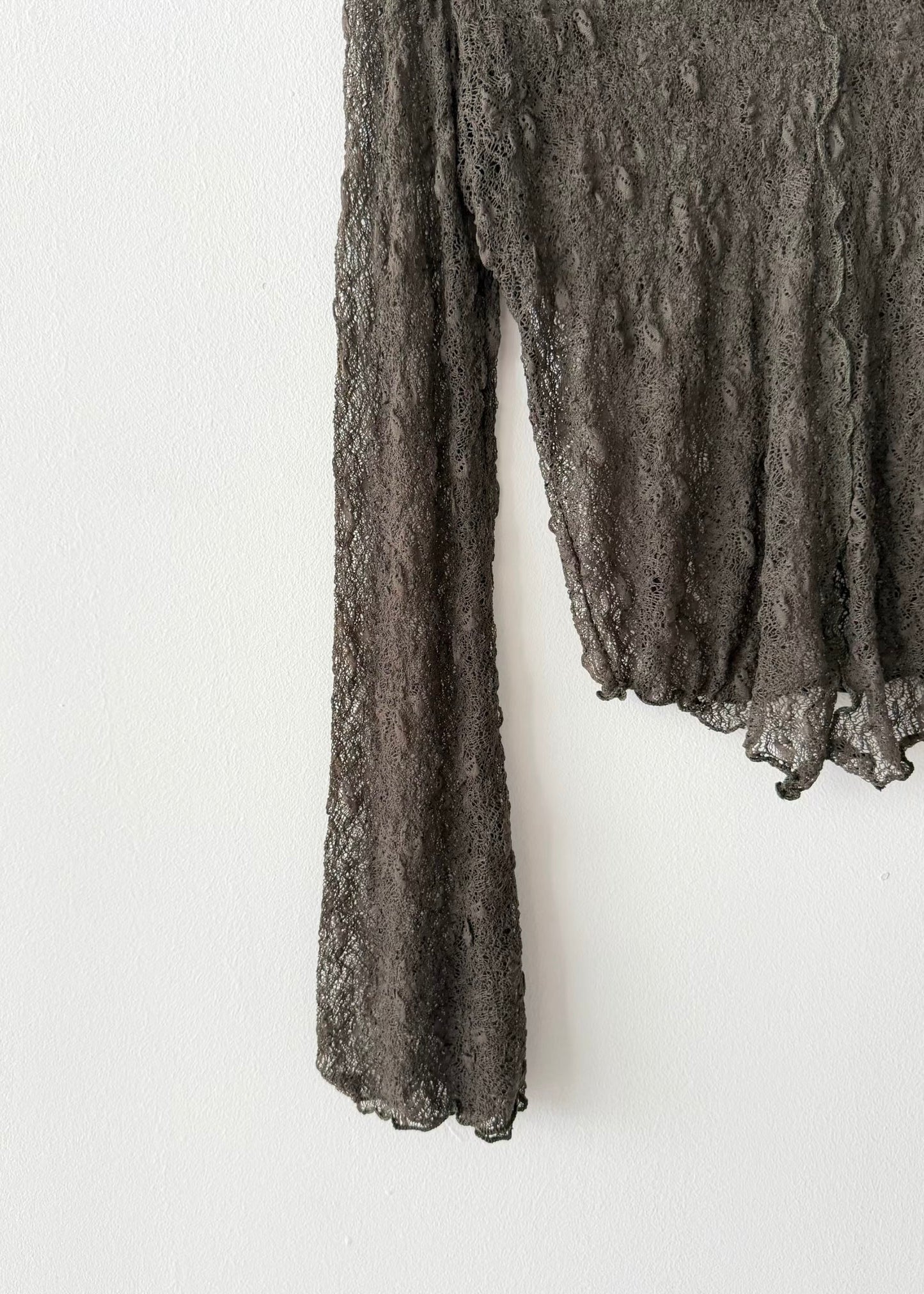 april top (must buy!!)