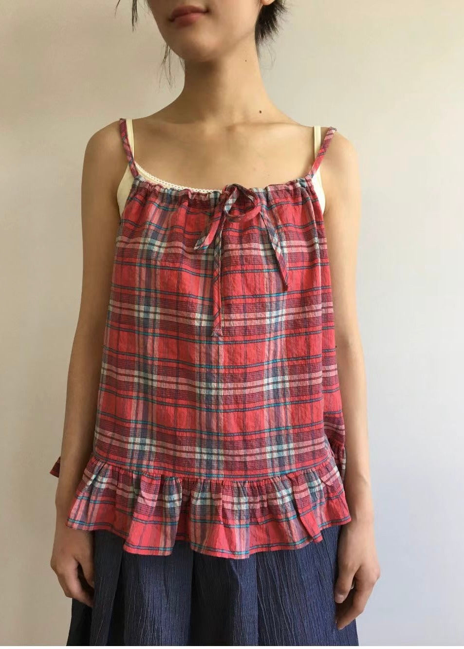 mio vest