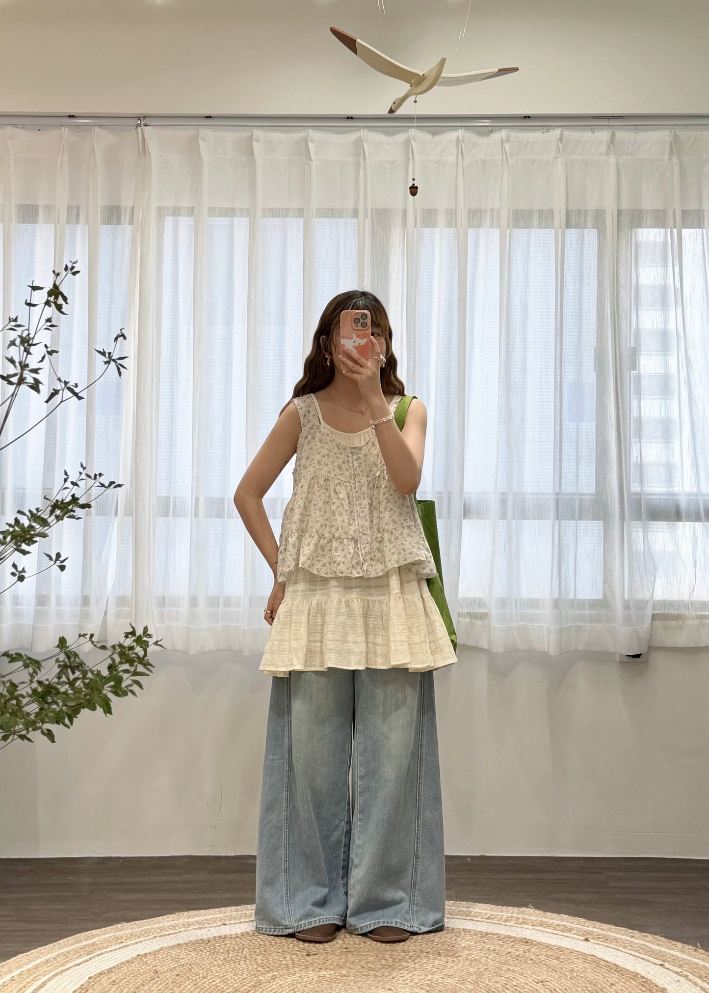 adrian vest (must buy!!)