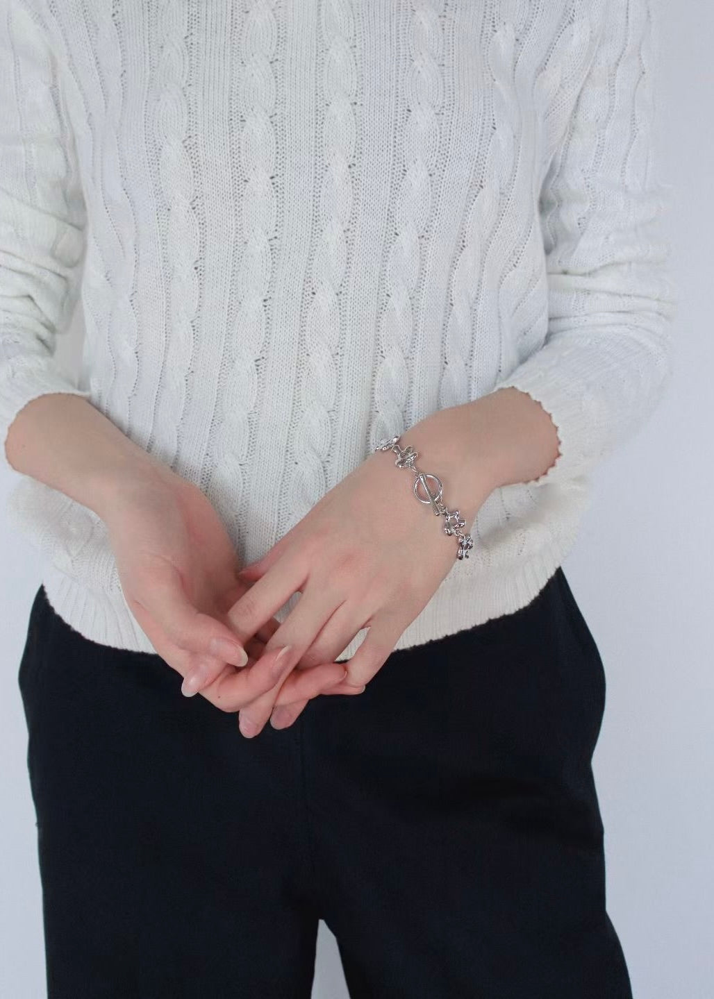 bracelet : 17
