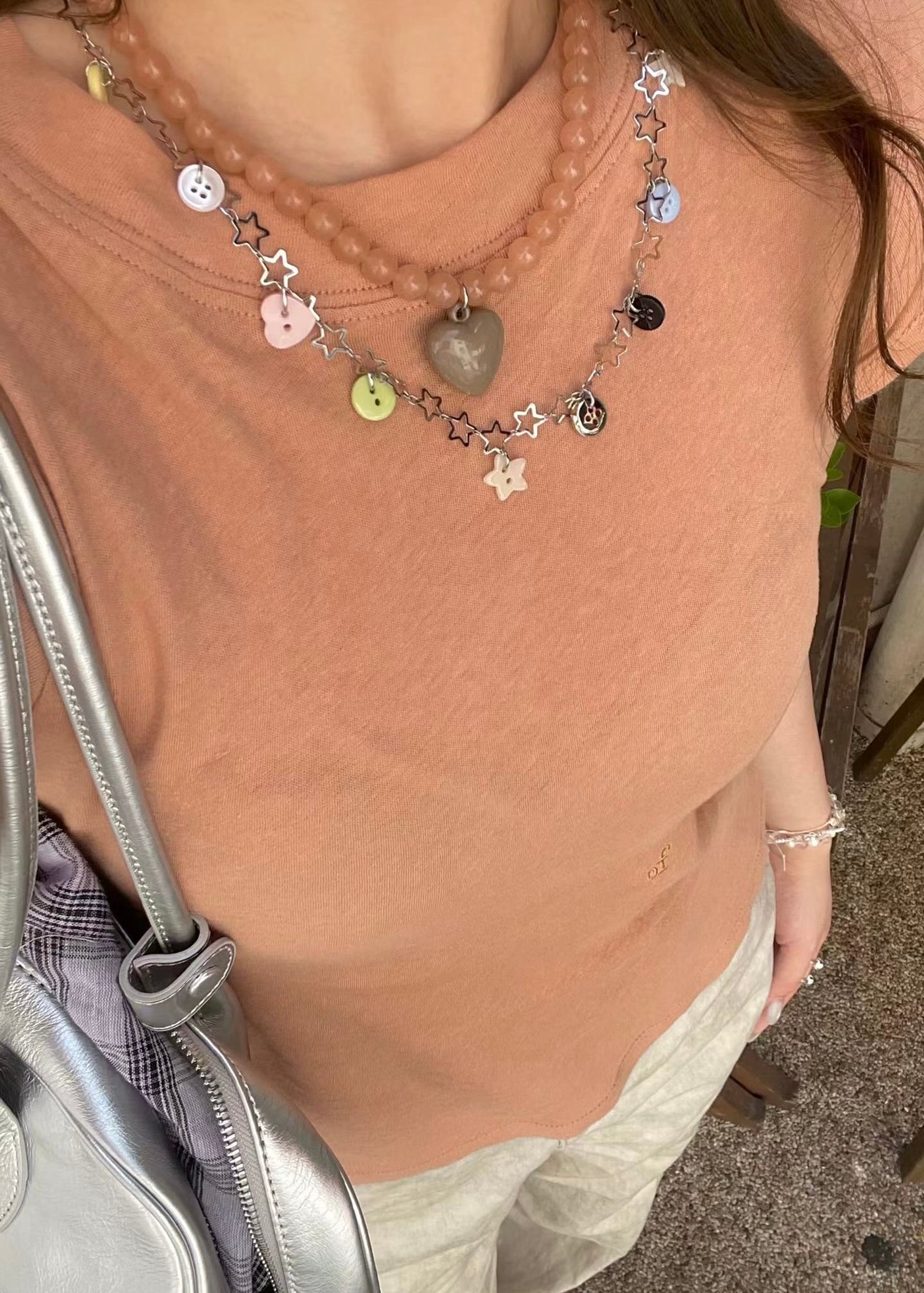 necklace：26
