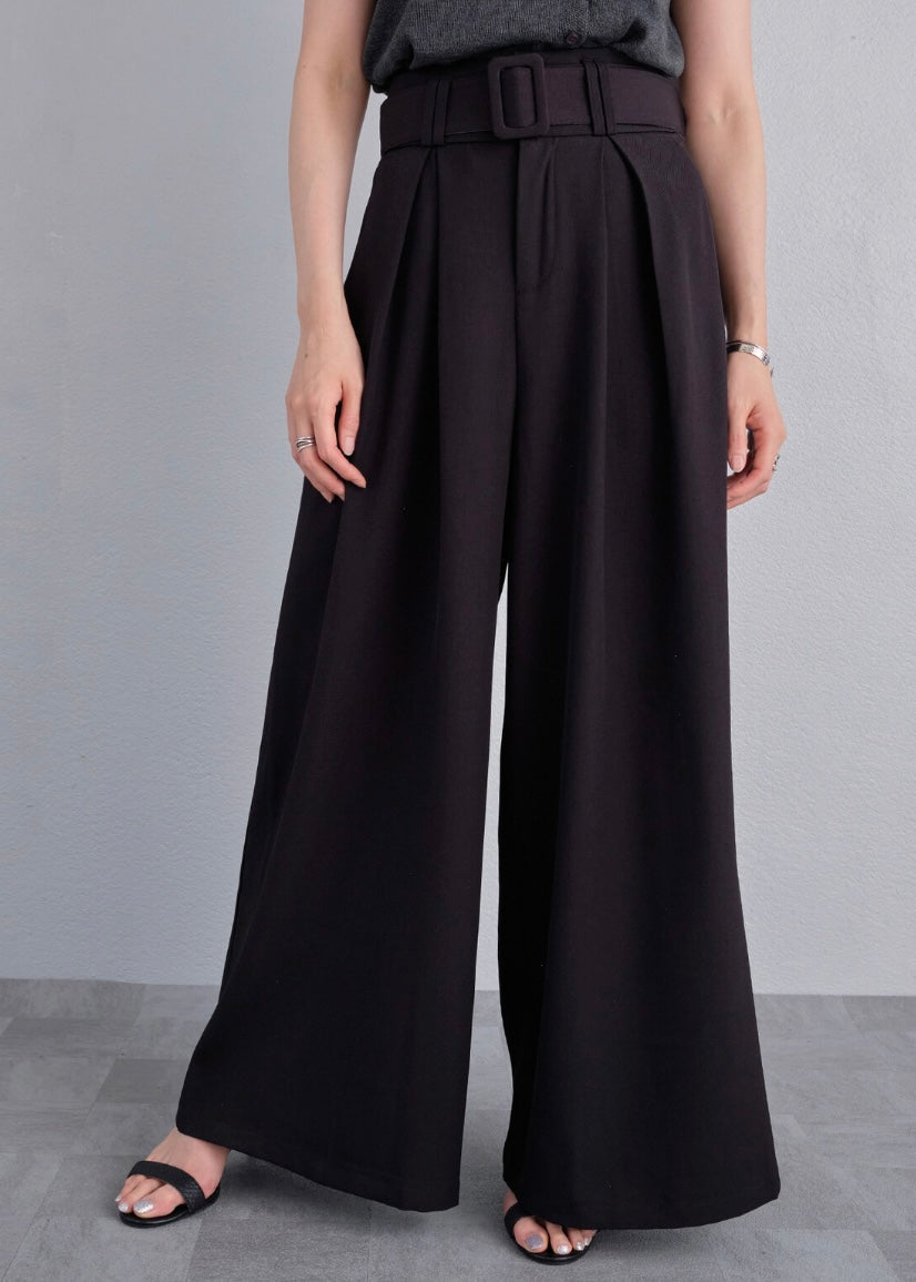 regina pants