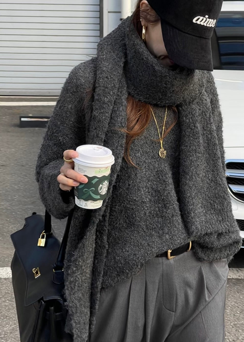 kurry sweater (with scarf🧣)