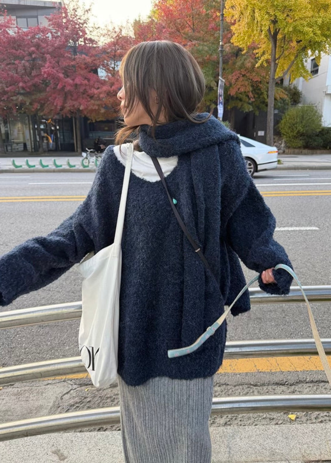 kurry sweater (with scarf🧣)