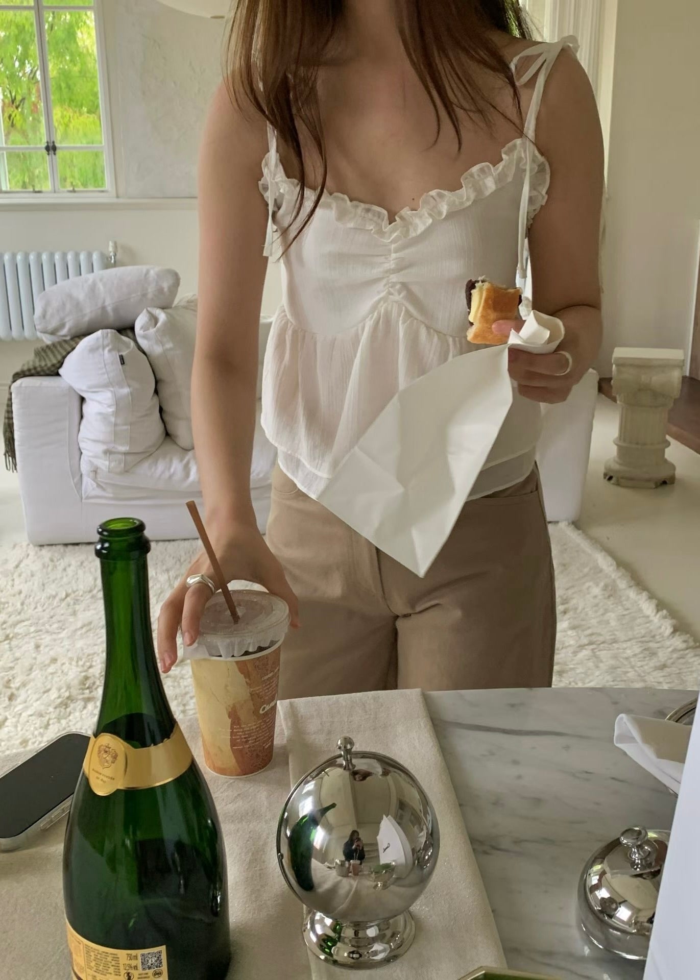 rae vest
