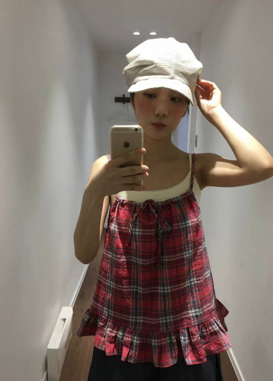 mio vest