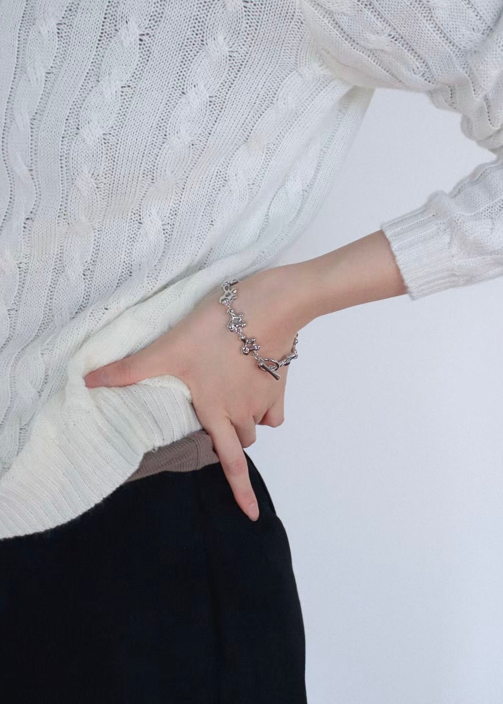bracelet : 17