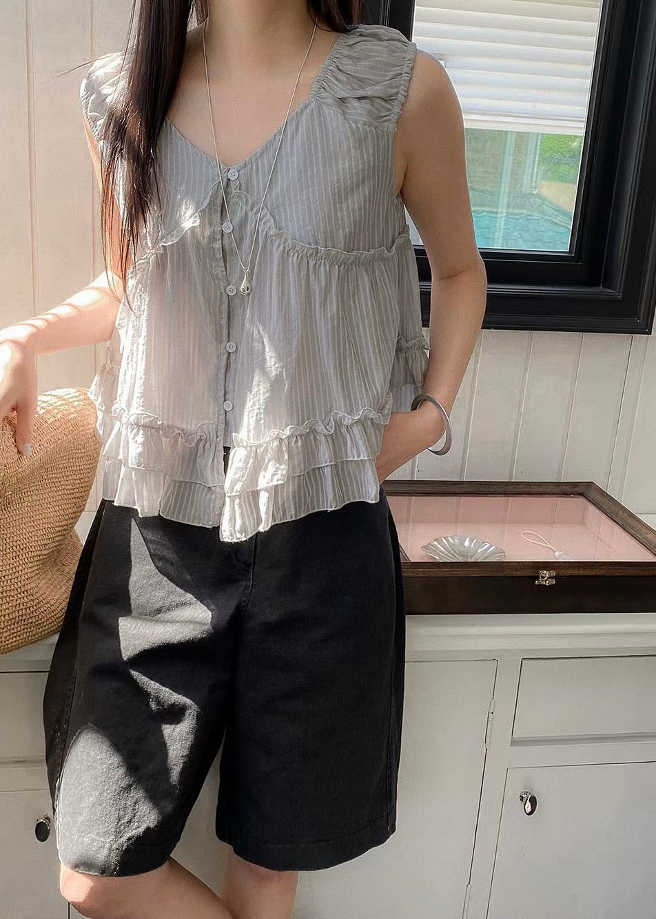 charlotte top 🎐 must buy!!