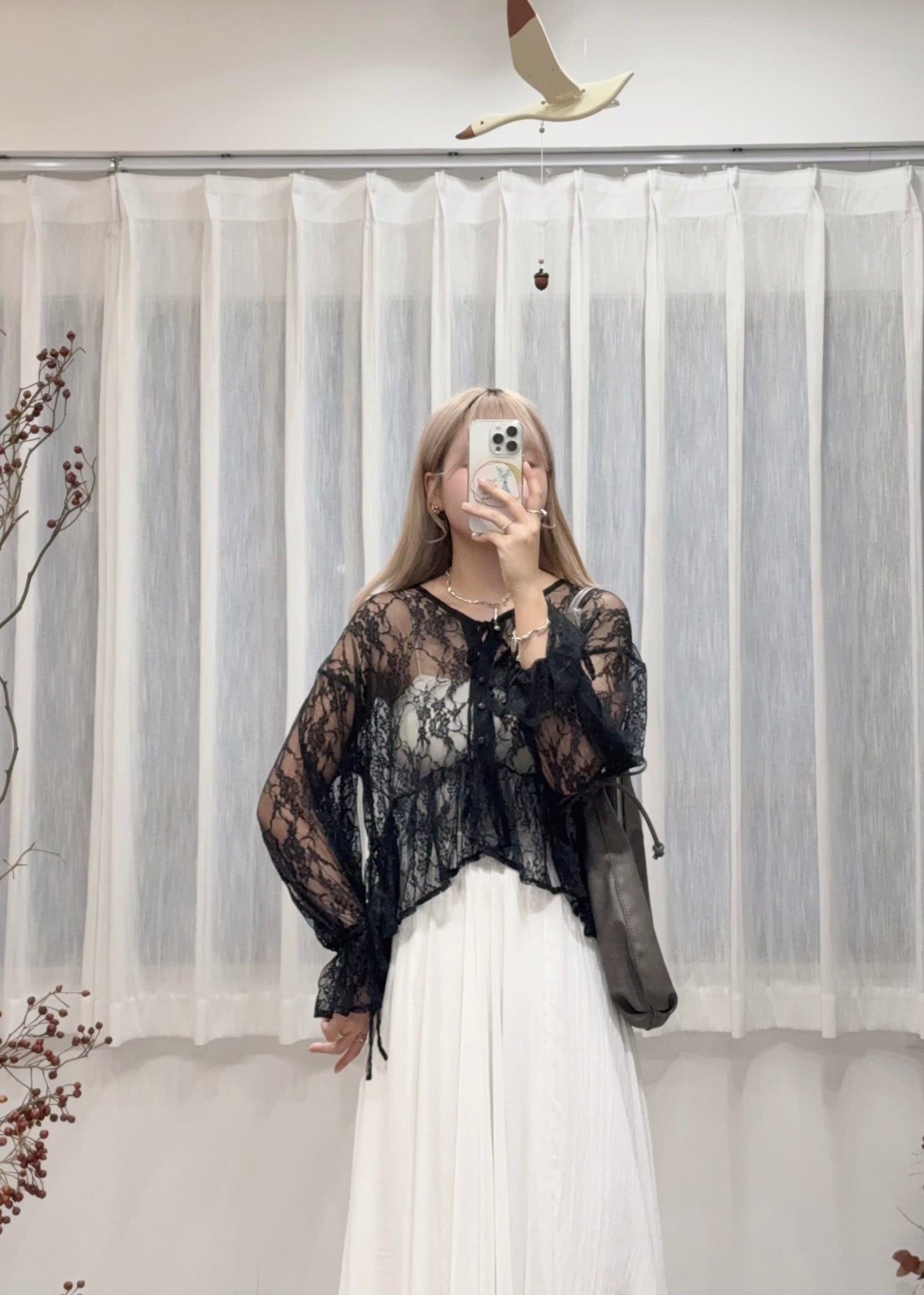 gloria outer