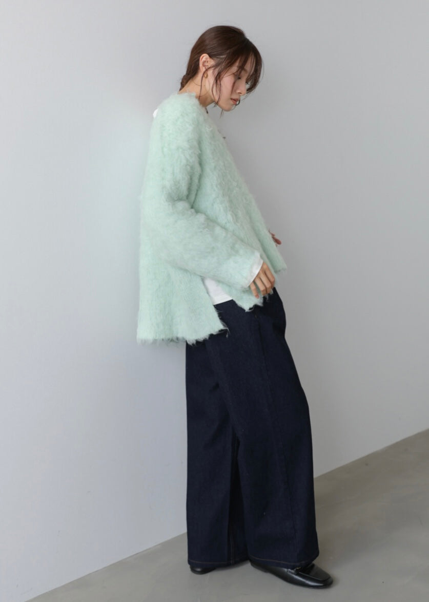 moji sweater (must buy!)