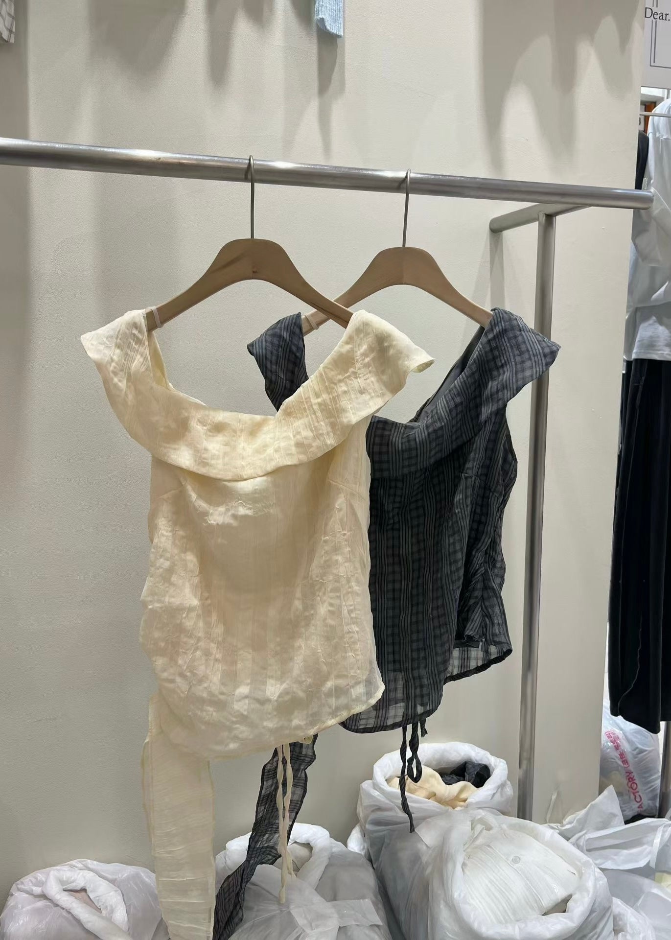 chloe top (must buy!!)