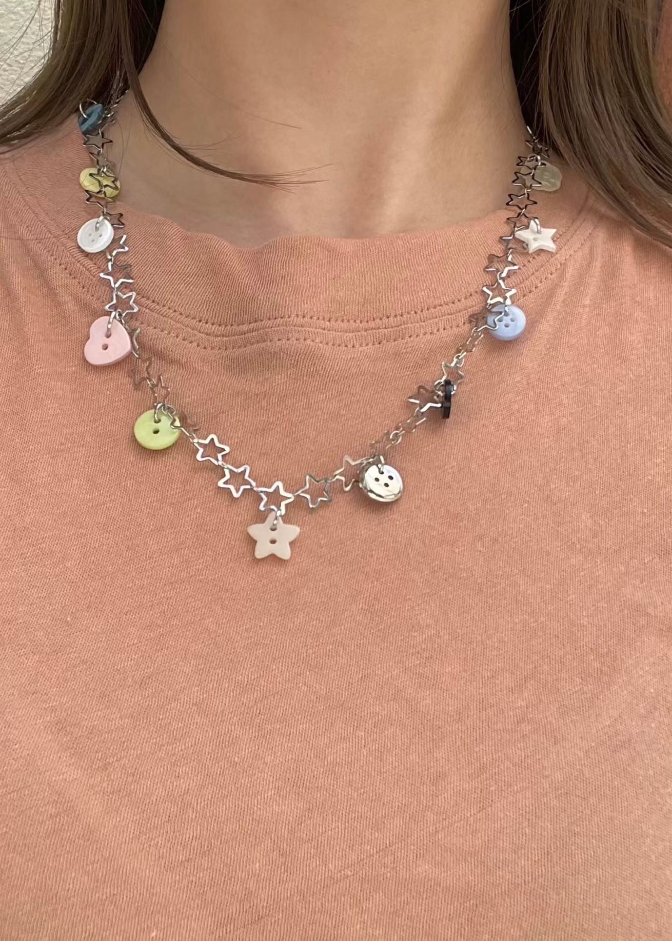 necklace：26