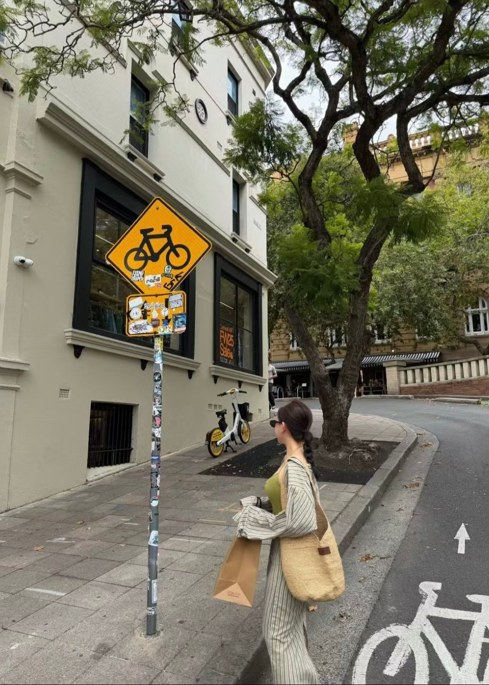 tennis shirt (come back!)