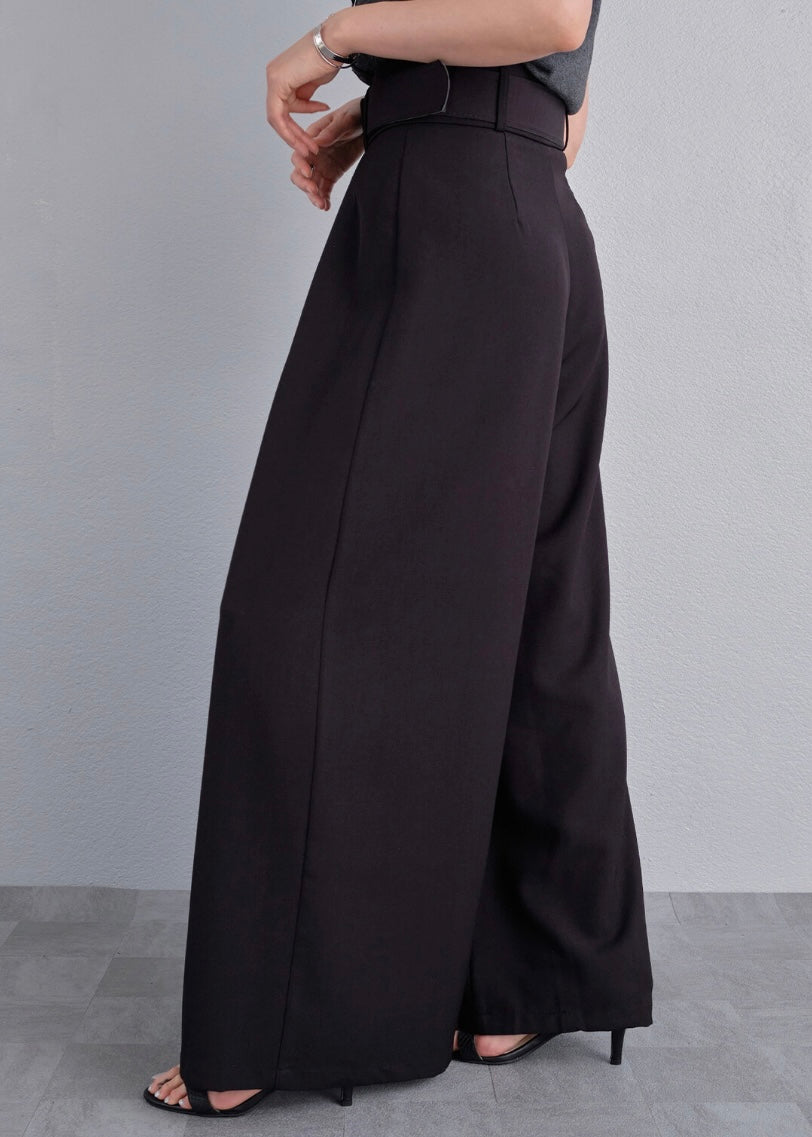 regina pants