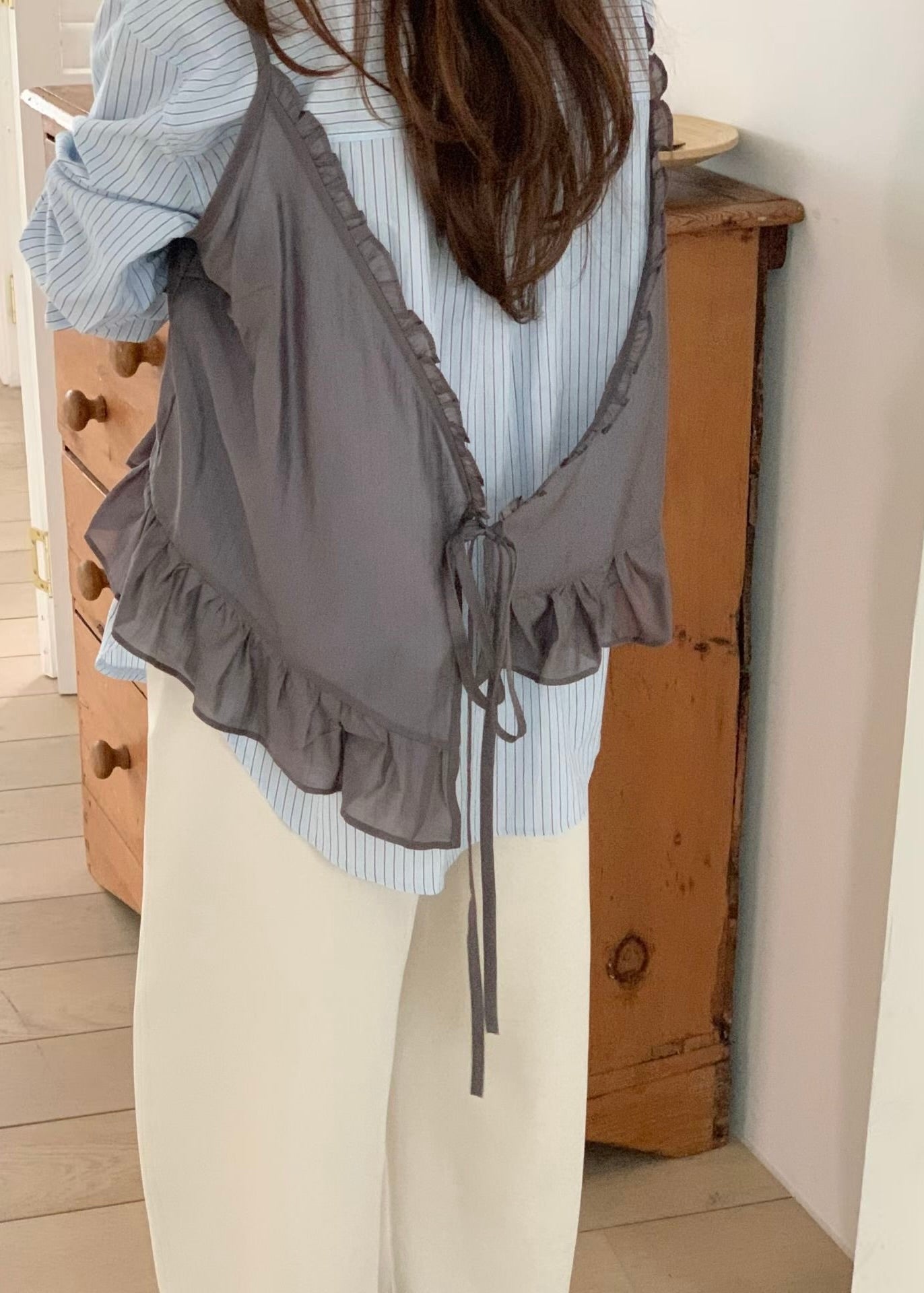 viola vest