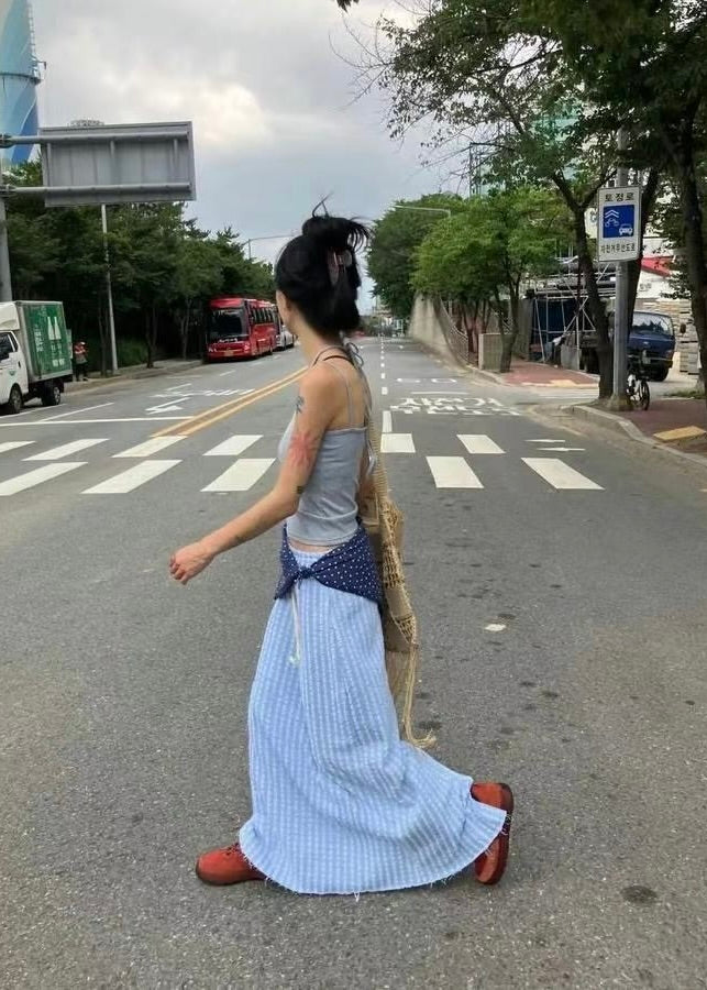 island skirt 🪼kira picks