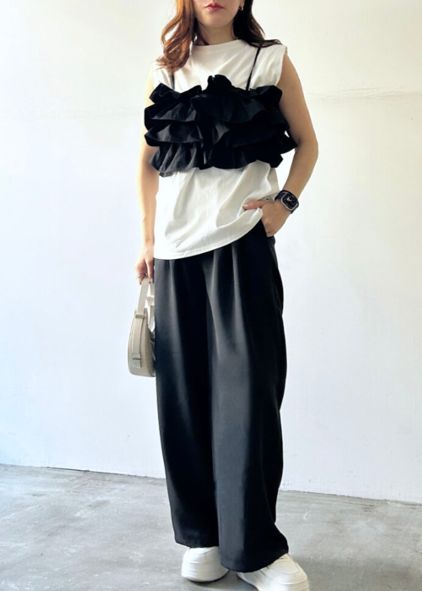 leona vest