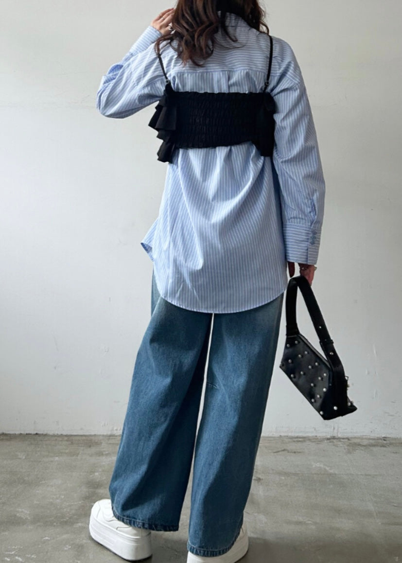 leona vest