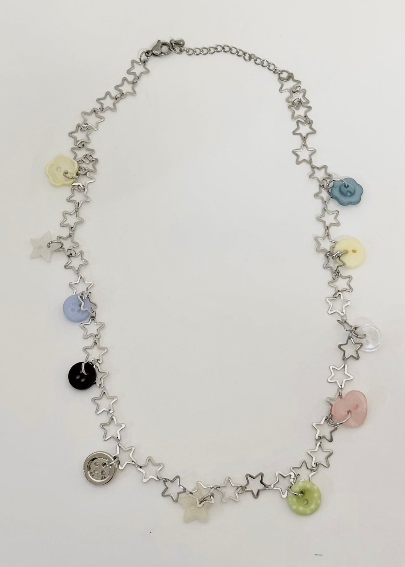 necklace：26